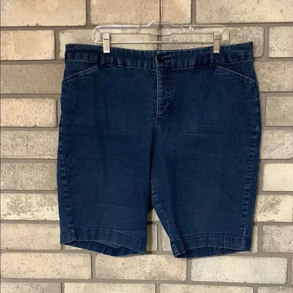 3for$20 shorts 18w